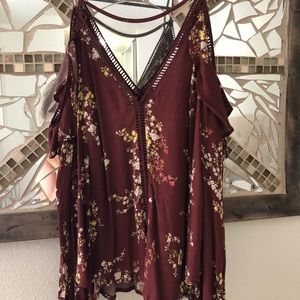 Cold shoulder floral top